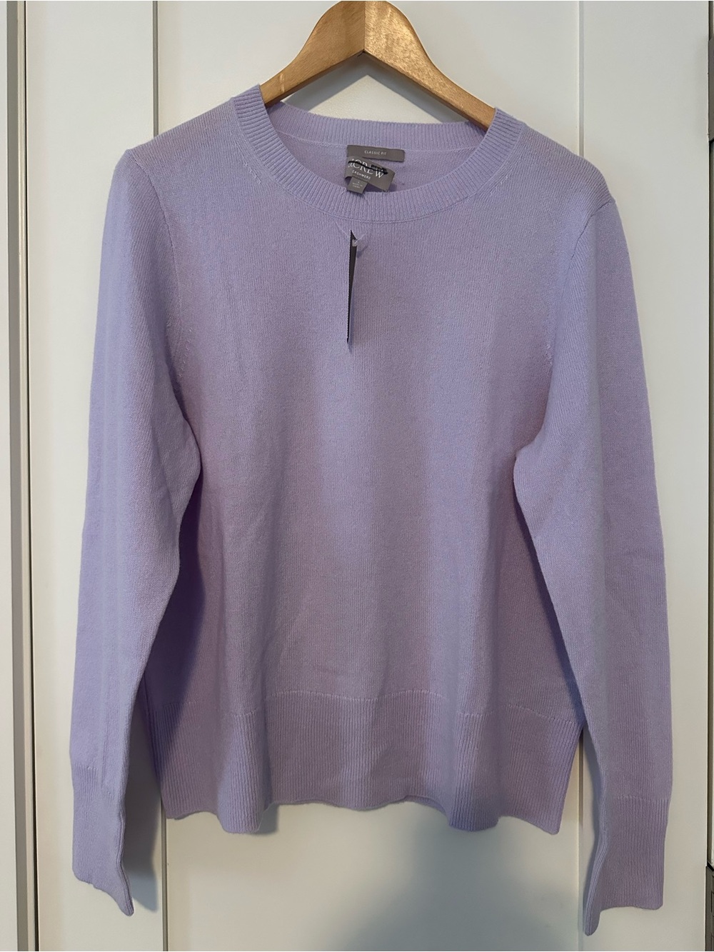 NWT J.Crew Cashmere Classic-Fit Crewneck Sweater Sweet Hyacinth Large *tag loose - Picture 5 of 12